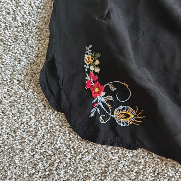 Johnny Was Womens Large Autumn Bloom Black Embroidered Floral Tunic Top - Picture 11 of 15